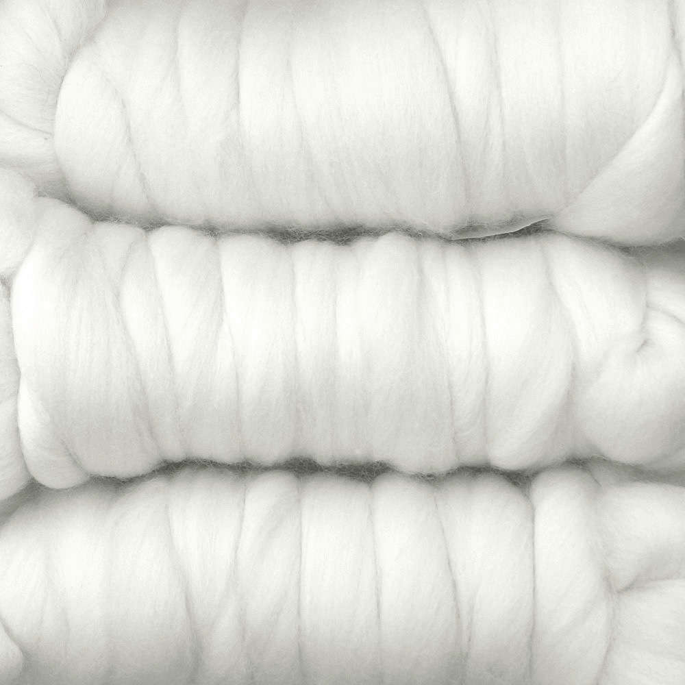 金の羊染めメリノウール 64's ホワイト