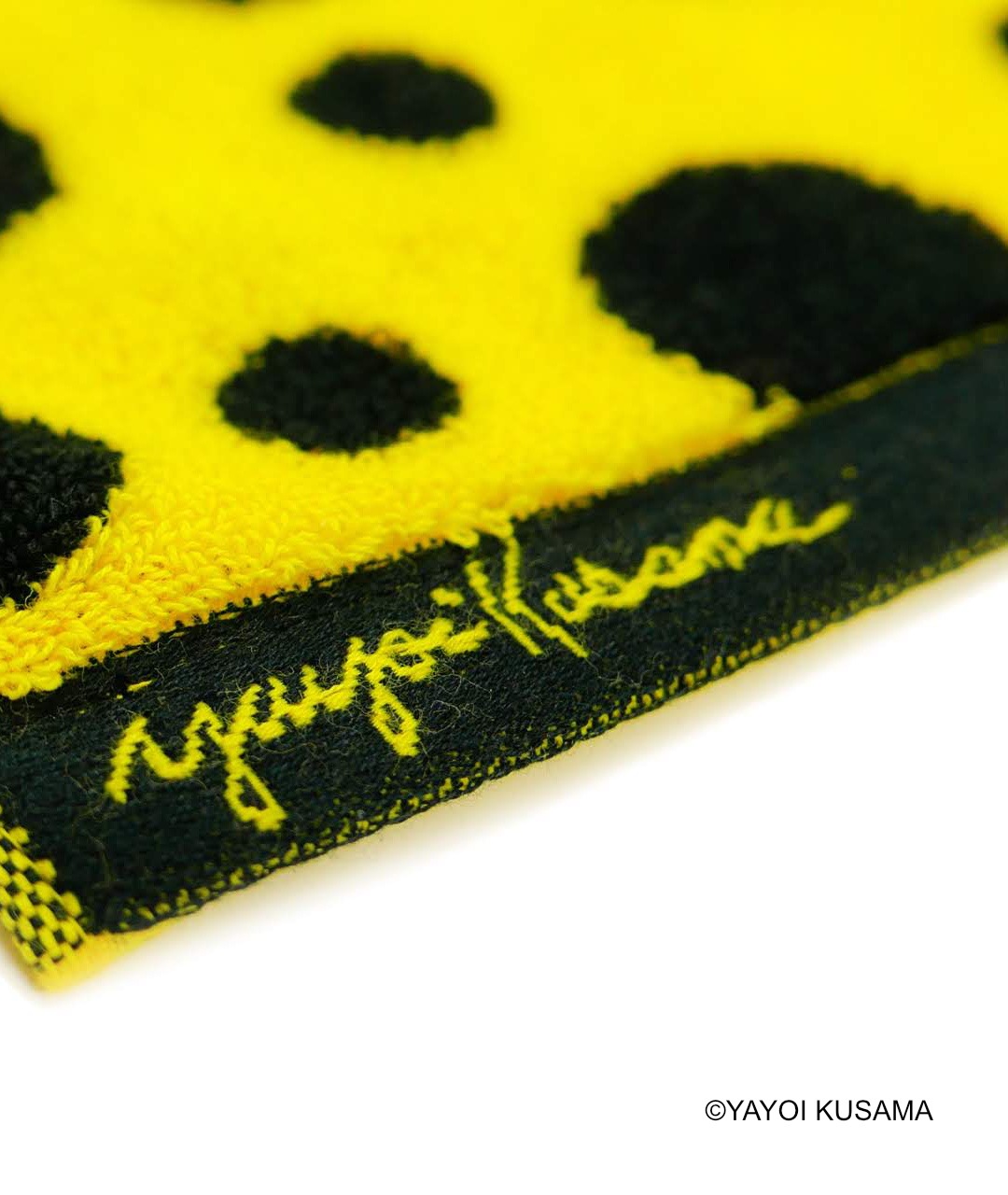 草間彌生 今治タオルハンカチ [水玉(黄×黒)]｜ラムフロム - アート