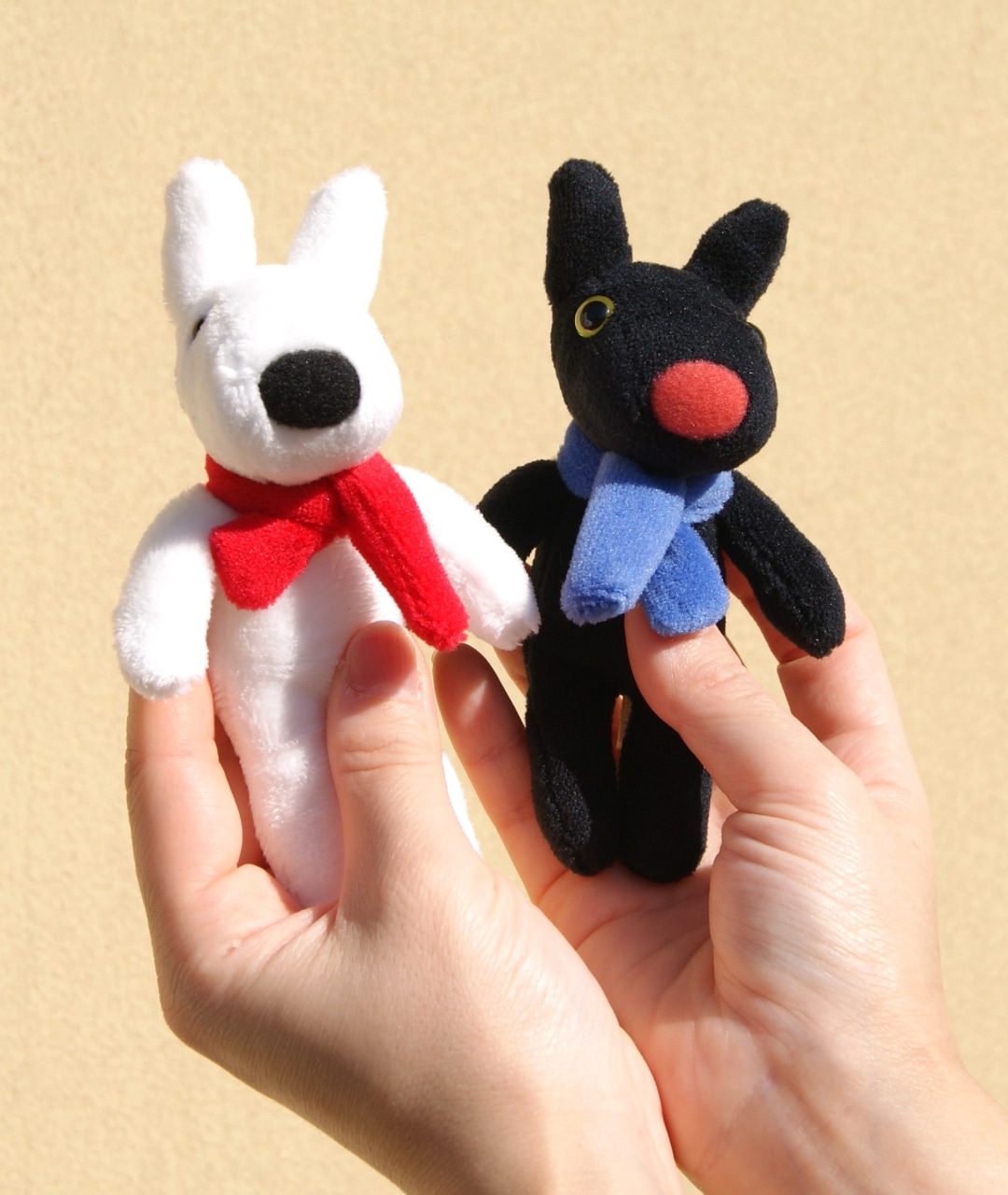 リサとガスパール】リサ マスコット キーチェーン ｜ラムフロム