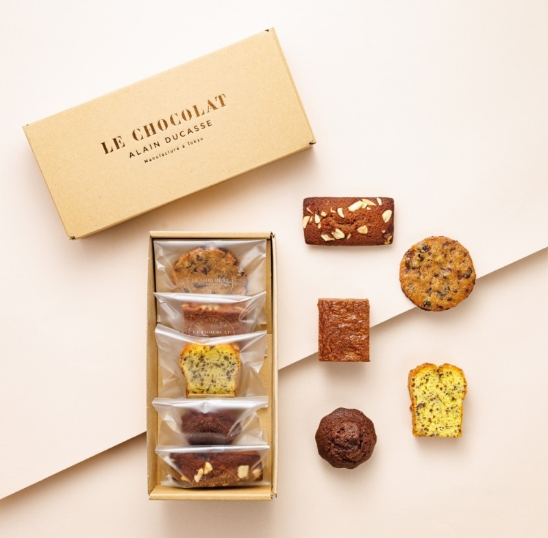 セレクション グルマンド（焼き菓子、デクヴェルト、フォンダン、フリュイ・コンフィ、タブレット）