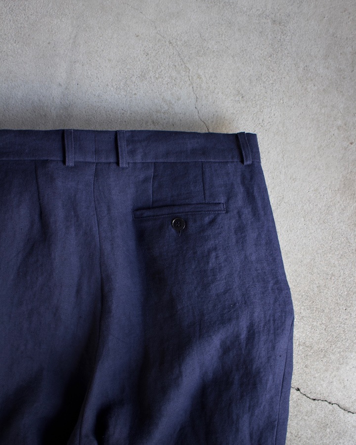 FRANK LEDER (�ե�󥯥꡼����) | WASHED OLD LINEN 2TUCK TROUSERS (�����å���ɥ�����ɥ�ͥ󣲥��å��ȥ饦����) - NAVY