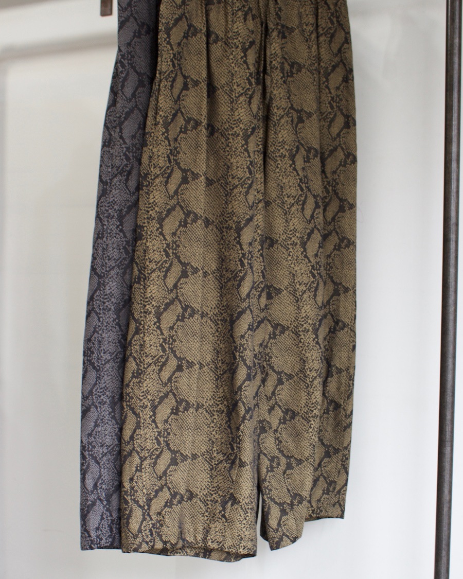 NEEDLES (�ˡ��ɥ륺) | H.D. Pant - PE/C Python Jacquard (�ҥ��ǥ�ѥ�� - �ѥ����󥸥㥬���� ) - A-Brown , B-Grey