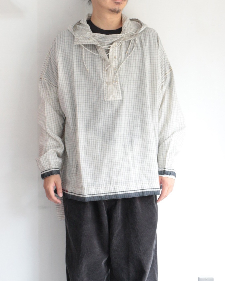 MAATEE&SONS (�ޡ��ƥ�������ɥ���) | GUPTA PARKA - C/0105 WHTBLK, C/2552 REDYELLOW