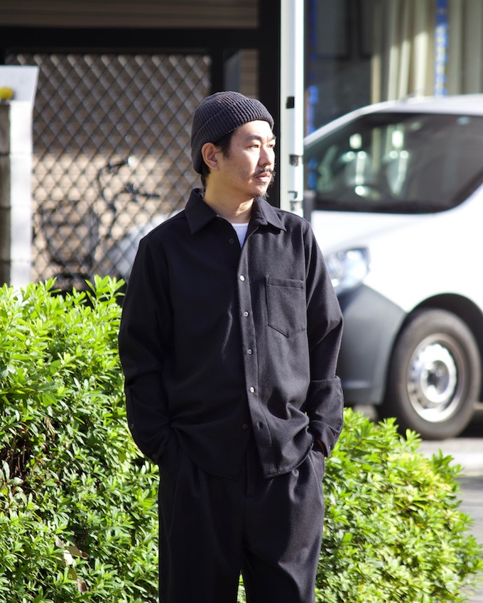 FRANK LEDER (�ե�󥯥꡼����) | BAVARIAN LODEN WOOL PLAIN SHIRT (�С��Хꥢ������ǥ󥦡���ץ졼�󥷥��) - BLACK