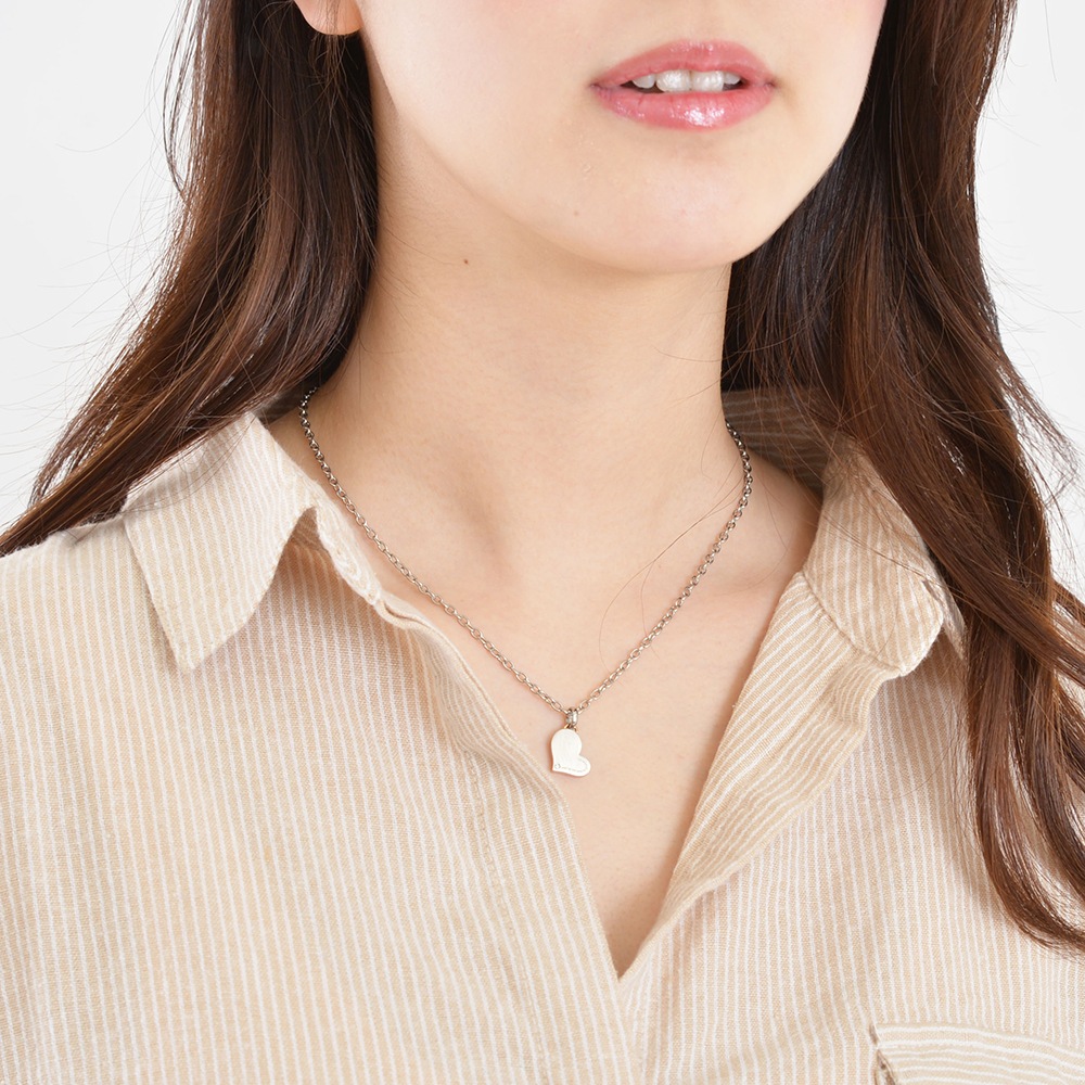 ペアアクセサリー専門店｜LOVER'S高品質・低価格のペアアクセサリー