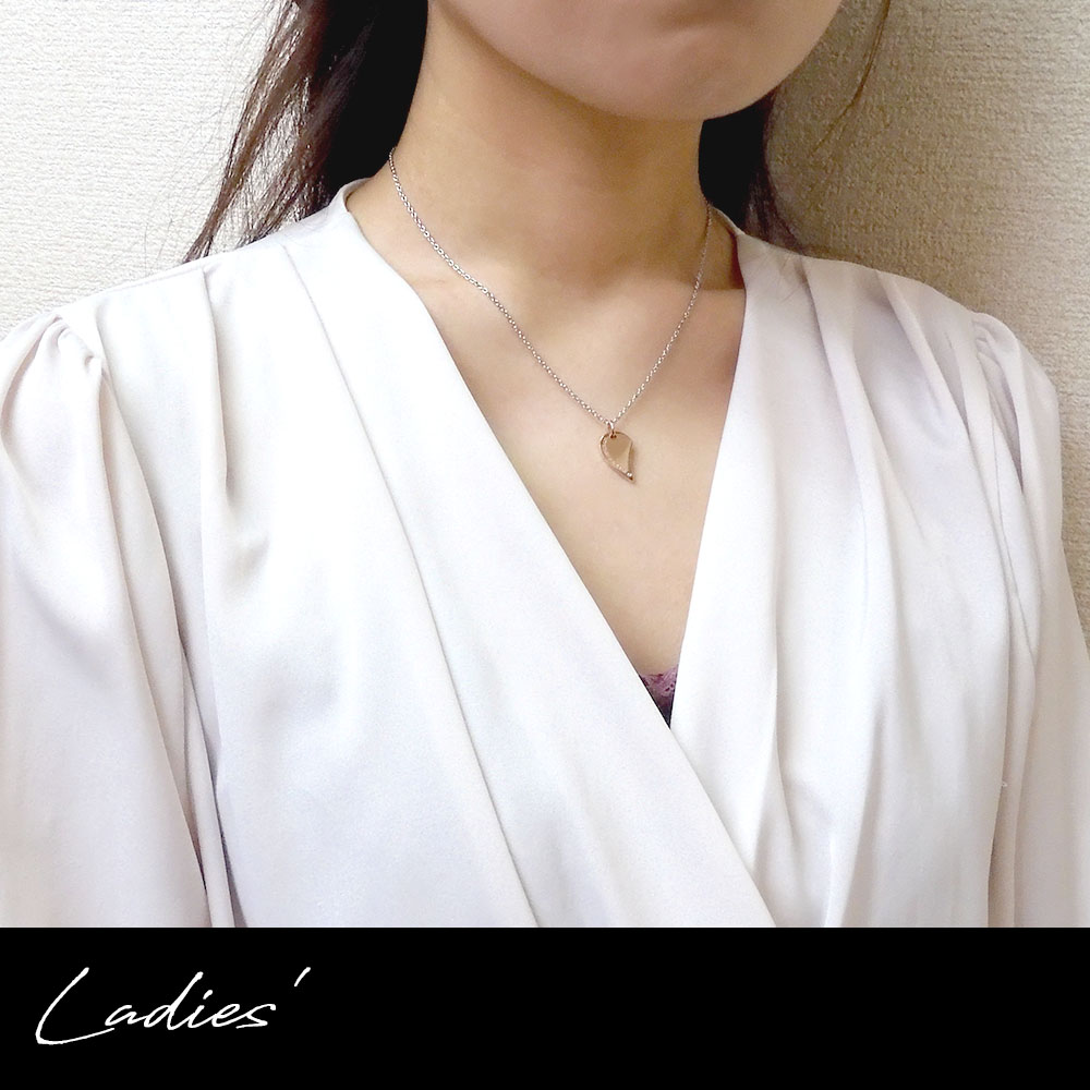 ペアネックレス ダイヤモンド サージカルステンレス 【 ピタっ】 とくっつく マグネット 2つを合わせてハート close to me ペアアクセサリー