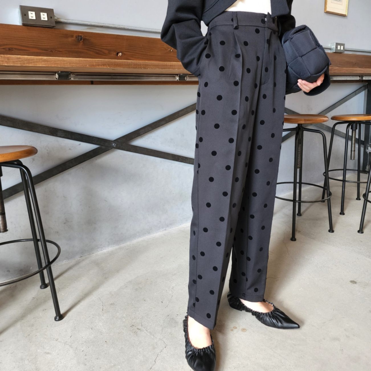 tao 悩ん フロッキードットサルエルパンツ