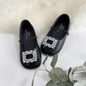 �ӥ��塼�ǥ����󡡥ե�åȥ��塼��