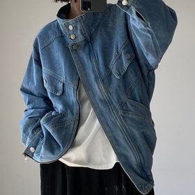 ������ɥ��顼���ǥ˥ॸ�㥱�å�