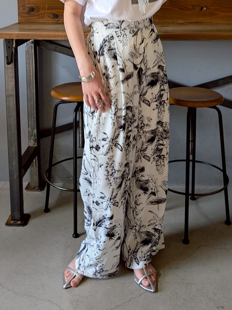 SALE����ǥ��������ܥ��˥���������饯�����ѥ��