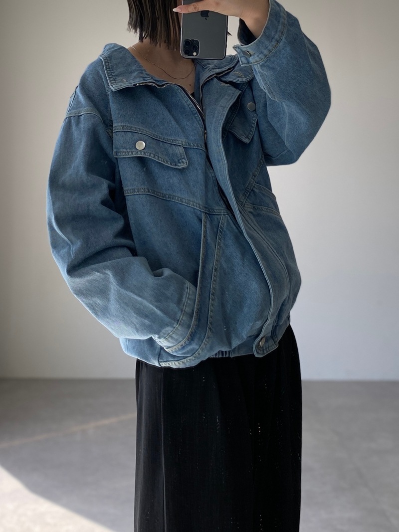 ������ɥ��顼���ǥ˥ॸ�㥱�å�