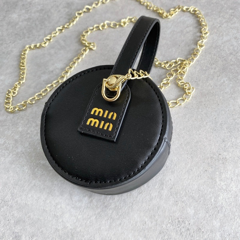 �饦��ɡ��ߥ˥Хå�