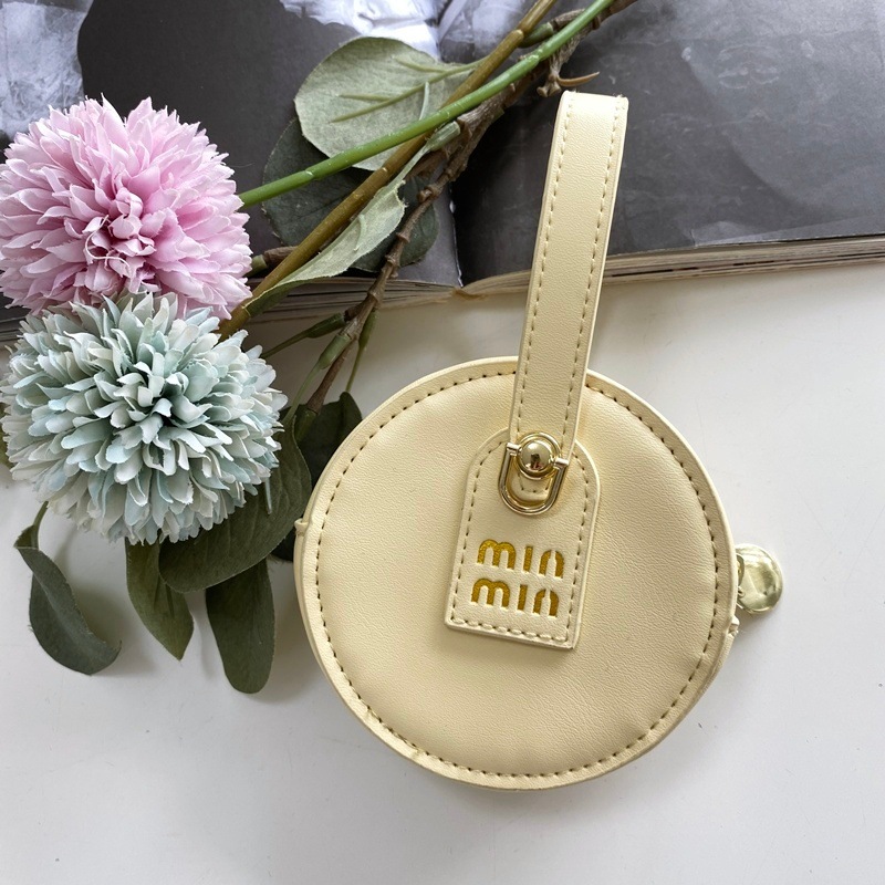 �饦��ɡ��ߥ˥Хå�