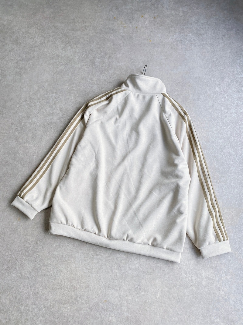 ��ǥ���������������Ĵ���饤�󡡥ȥ�å����㥱�å�