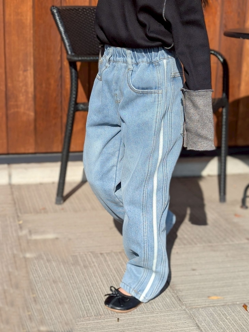 �����ɥ饤��ǥ˥��΢���ӡ�