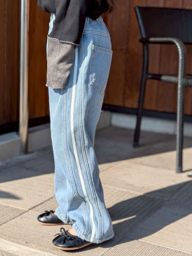 �����ɥ饤��ǥ˥��΢���ӡ�