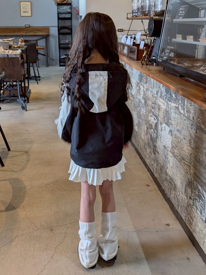 ��ܥ�ߥ졼�����饤�󡡥֥륾��