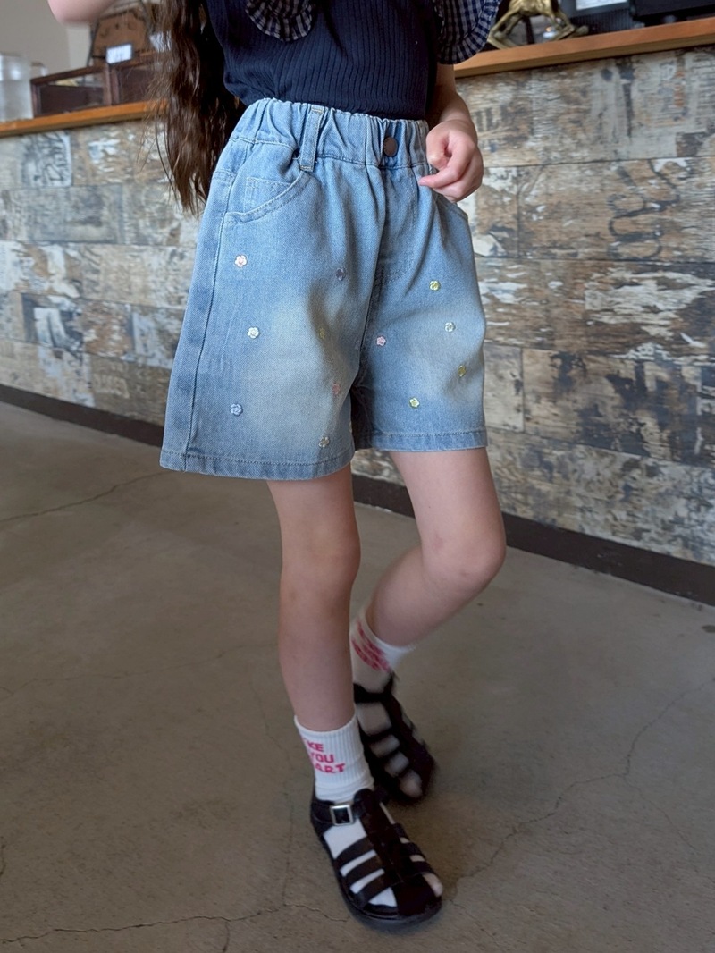 �ե��ɽ����ǥ˥ॷ�硼�ȥѥ��