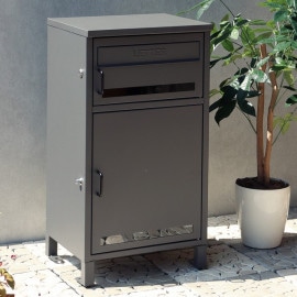 ۥܥå ͹إݥȰη 票 졼 (PBX-047) Gioele ̳ƻ+1500