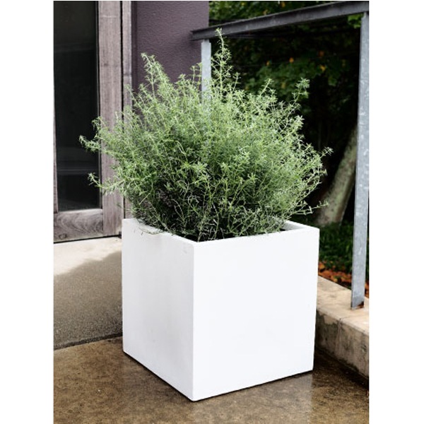植木鉢 軽量 ファイバークレイ製 バスク キューブ ホワイト 白 60cm（20号）【送料G】