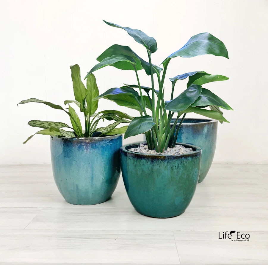 鉢土に載せるマルチングストーン（カラーストーン・化粧石）ライト