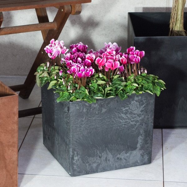 植木鉢【一点限り】アートストーン キューブ ブラック（黒） □32cm×H29cm（11号・11寸）【在庫処分品】【送料E】