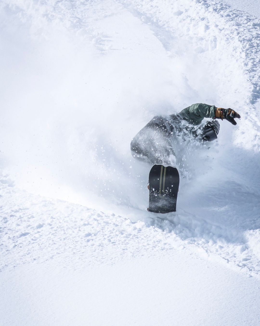 24-25モデル】CRANE ENDURO -SOLID BOARD