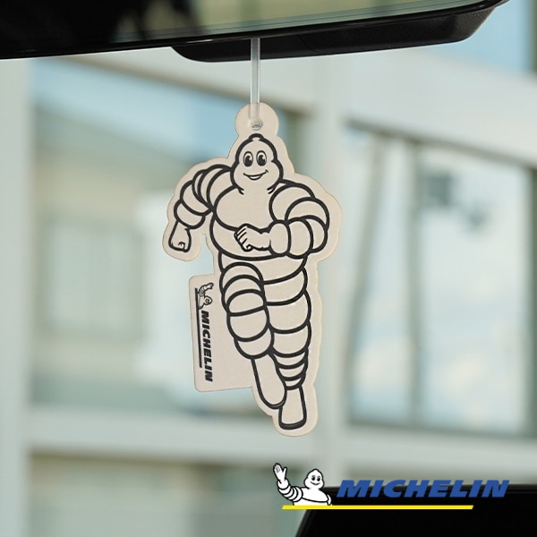 MICHELIN 正規品 芳香剤 2D クラシック デザインおまかせ2個セット バニラ 吊り下げ式  ミシュランマン