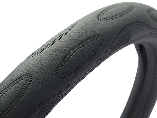 MICHELIN 正規品 ステアリング ホイール カバー ハンドルカバー ブラック 型押しデザイン 36.8-39.4 cm ミシュラン