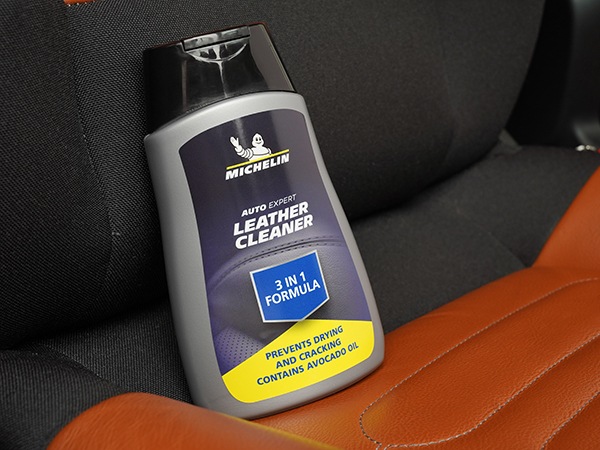 MICHELIN 正規品 3 in 1 レザークリーナー 250ml 洗浄 栄養補給 保湿 ミシュラン