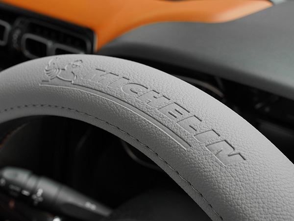 MICHELIN 正規品 ステアリングホイールカバー ハンドルカバー グレー 切り返しデザイン 36.8-39.4 cm ミシュラン