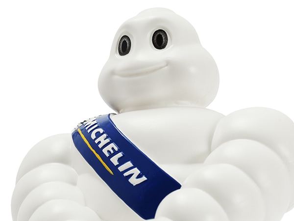 MICHELIN正規品 ミシュラン ビバンダム ムッシュビバンダム ミシュランマン 19cm フィギュア(タイヤ台座 両面テープ固定)