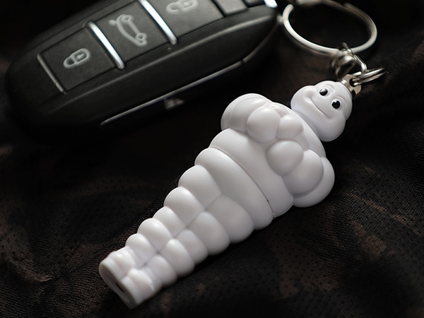 MICHELIN 正規品 デジタル液晶付き ビバンダム型タイヤ空気圧計 タイヤゲージ エアゲージ キーリング付き