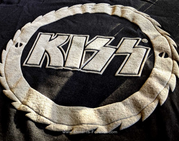 KISS (���å�) Buzzsaw Logo �֥Х������������� �ԥ���ġʥϥ��ӥ�ɡ�
