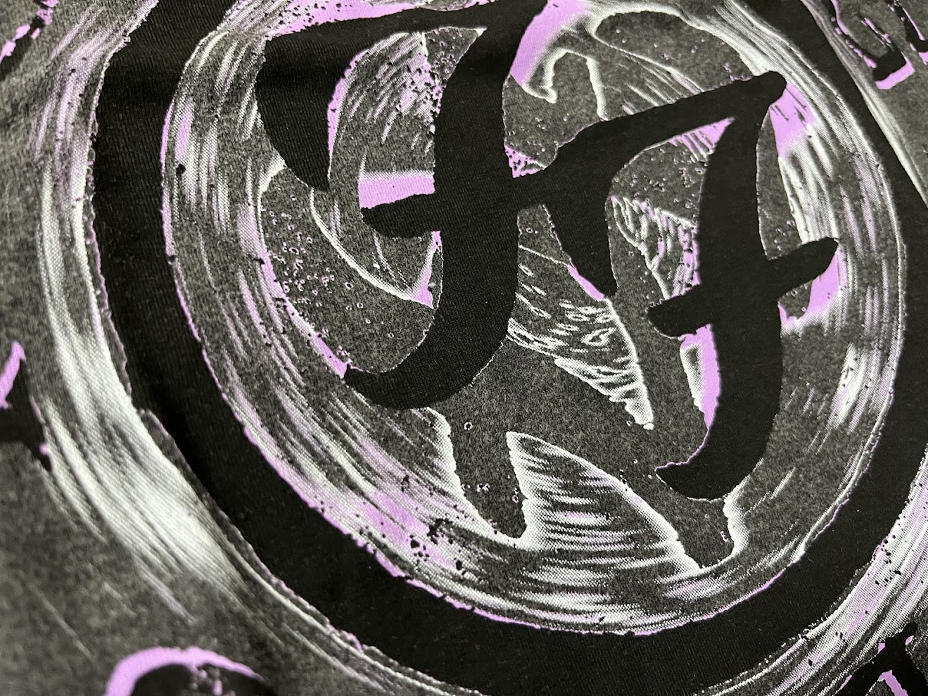 �ں߸ˤ����FOO FIGHTERS (�ա����ե���������) Wheel Logo Shadow �֥ۥ����롦����������ɥ��� ���ȡ��󡦥����å��� T����ġʥ��㥳���롦���졼�� M������