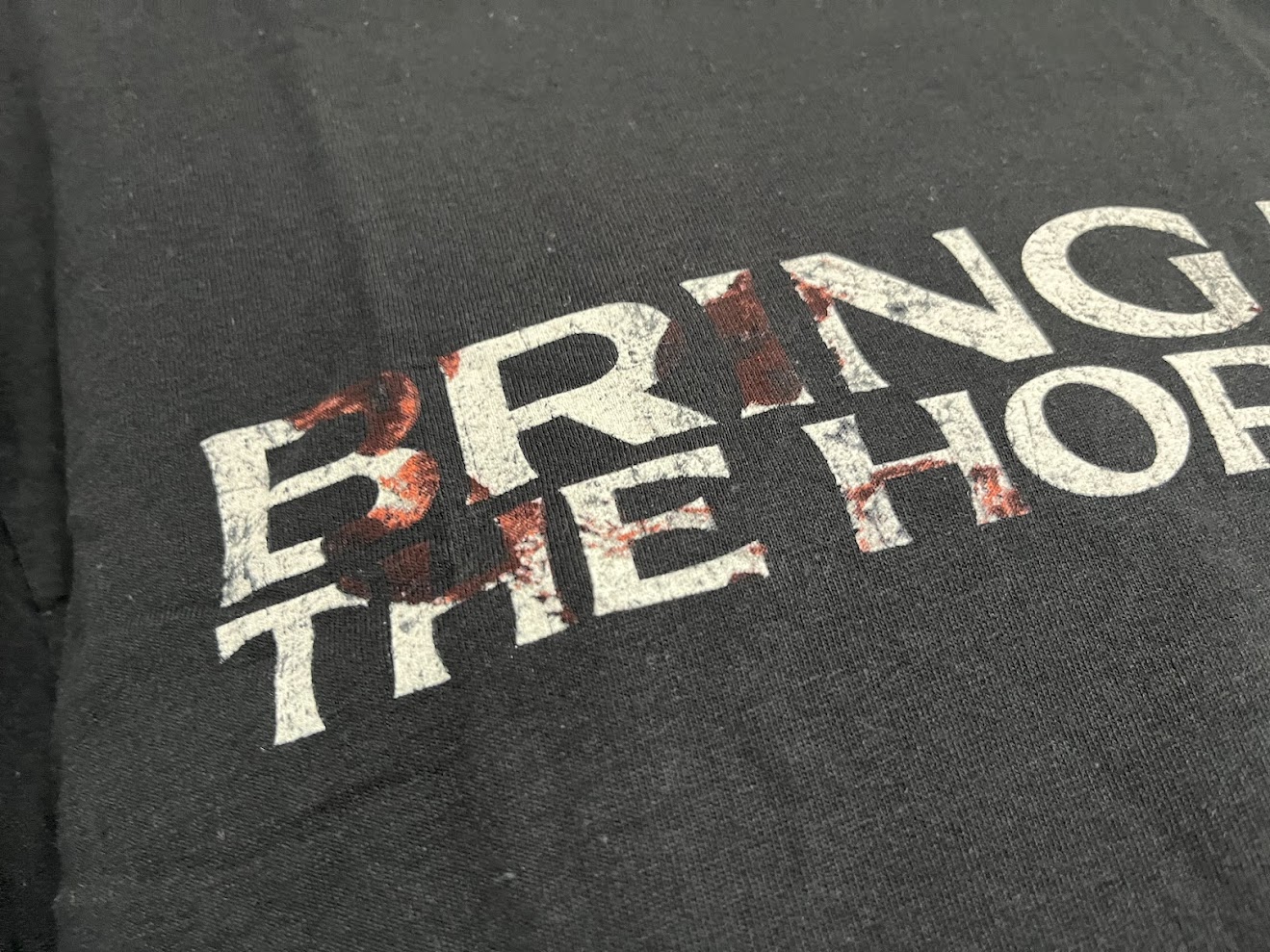 �ں߸ˤ����BRING ME THE HORIZON (�֥�󥰡��ߡ��������ۥ饤����) SYMBOLS �֥���ܥ륺�� T����� M������