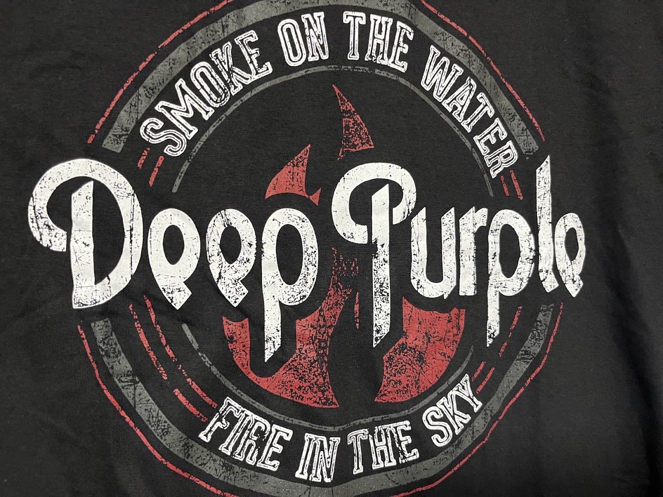 �ں߸ˤ����DEEP PURPLE (�ǥ����ס��ѡ��ץ�) SMOKE ON THE WATER �֥��⡼�������󡦥��������������ץ������� T����� S��������L������������