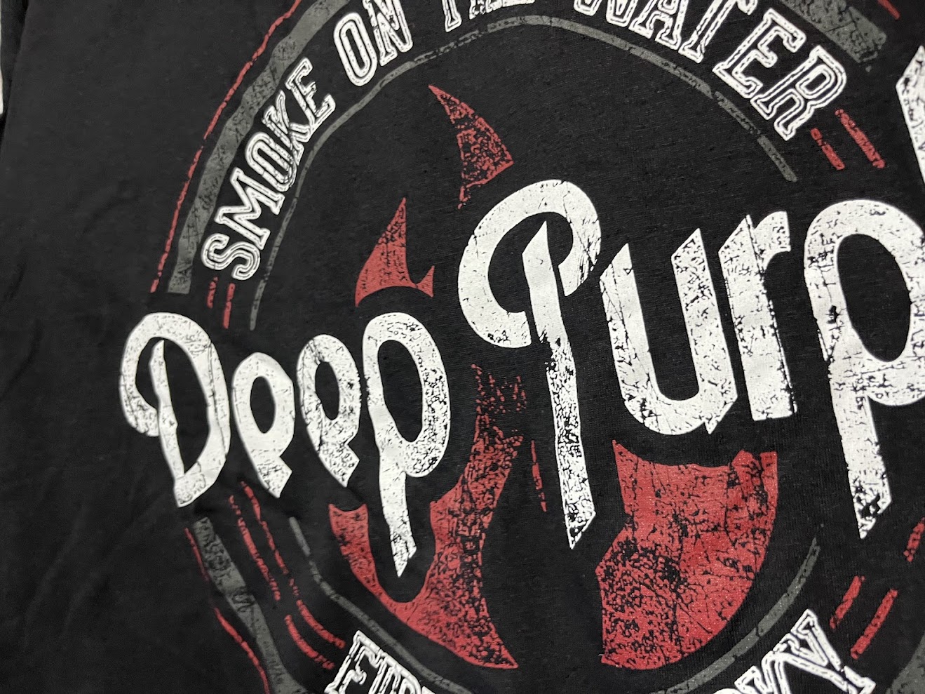 �ں߸ˤ����DEEP PURPLE (�ǥ����ס��ѡ��ץ�) SMOKE ON THE WATER �֥��⡼�������󡦥��������������ץ������� T����� S��������L������������