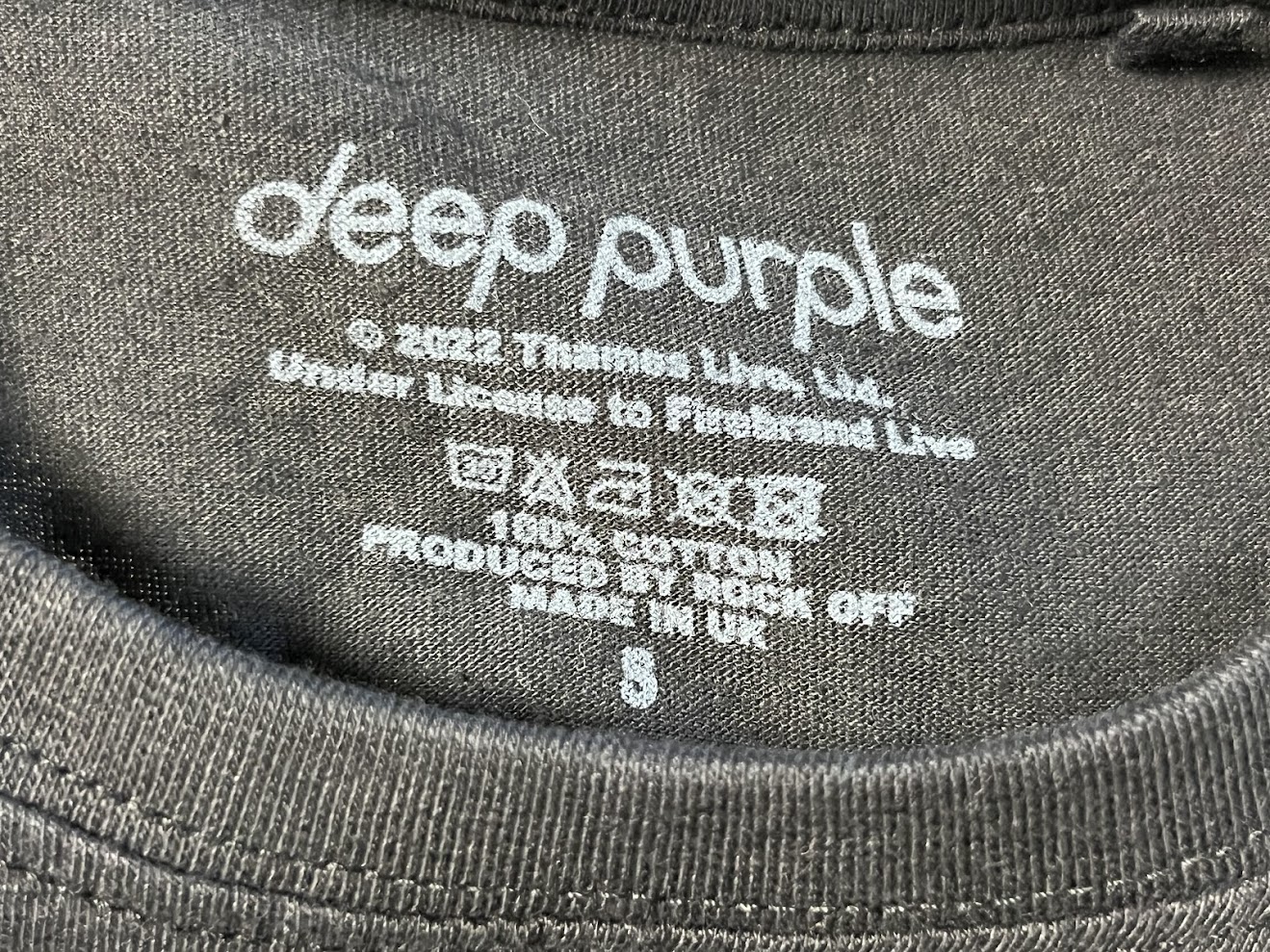 �ں߸ˤ����DEEP PURPLE (�ǥ����ס��ѡ��ץ�) SMOKE ON THE WATER �֥��⡼�������󡦥��������������ץ������� T����� S��������L������������