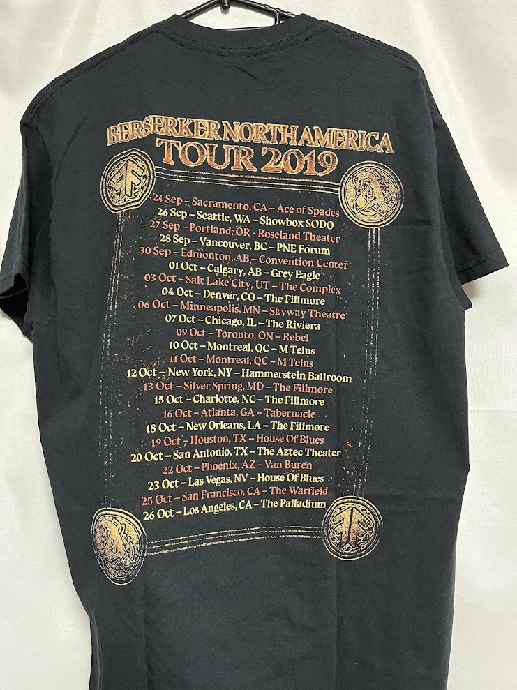 �ں߸�ͭ���AMON AMARTH (����󡦥��ޡ���) Viking �֥��������󥰡� 2019ǯ���ƥĥ��� �ԥ���� M������