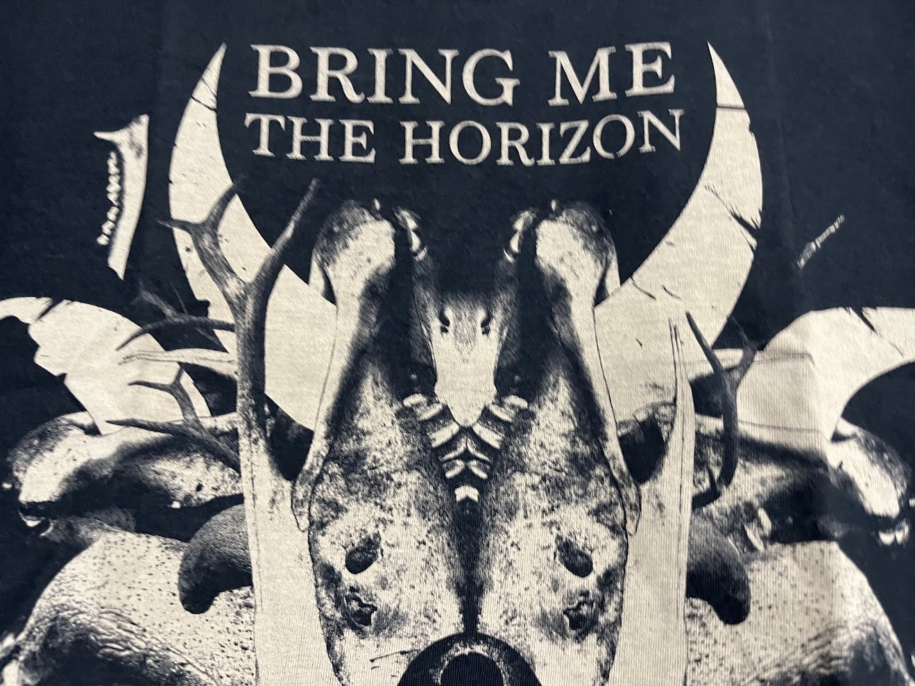 �ں߸ˤ����BRING ME THE HORIZON (�֥�󥰡��ߡ��������ۥ饤����) SKULL & BONES �֥����롦����ɡ��ܡ��󥺡� T����� S������