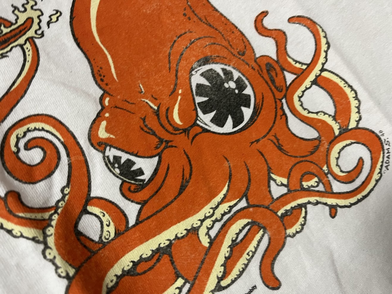 �ں߸ˤ����RED HOT CHILI PEPPERS (��åɡ��ۥåȡ����ꡦ�ڥåѡ���) SQUID �֥������åɡ� T����ġ���� M������