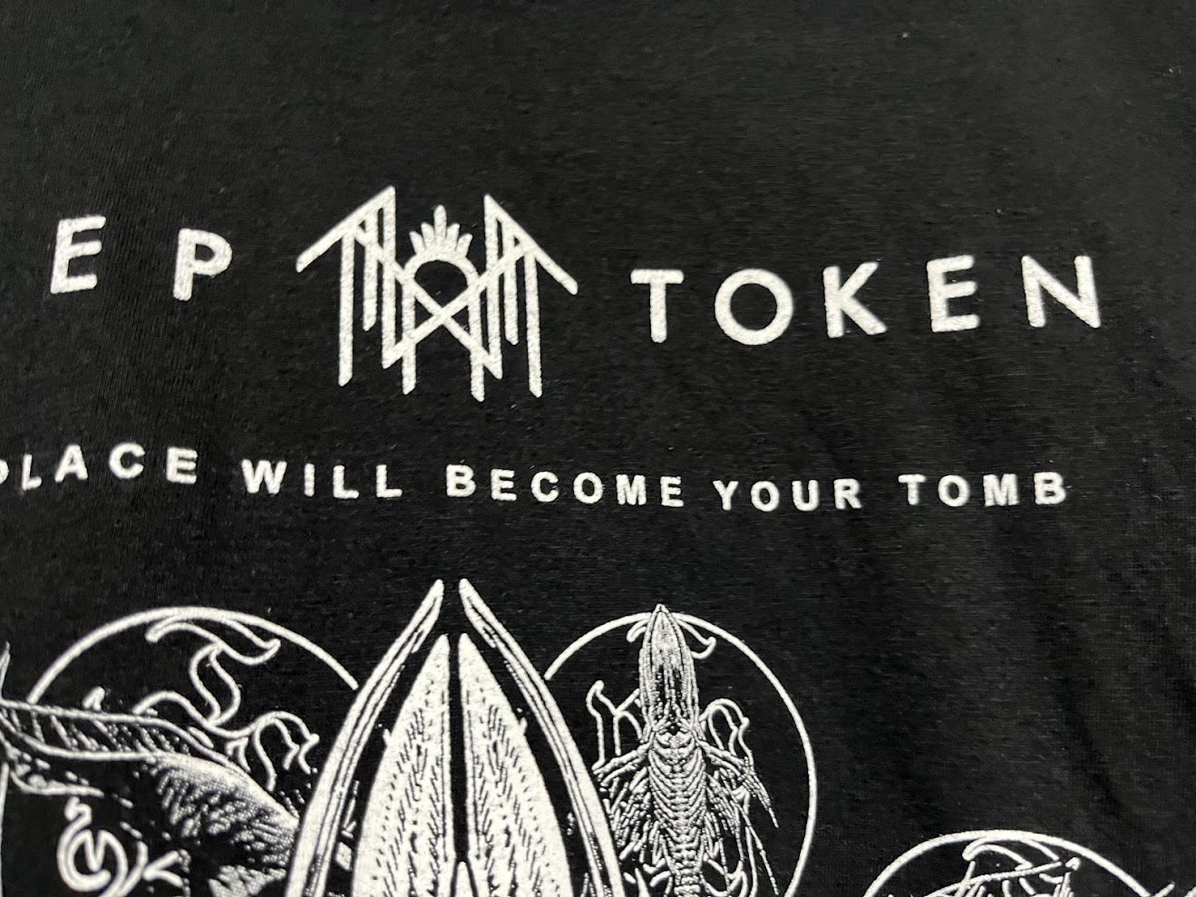 �ں߸ˤ����SLEEP TOKEN (���꡼�ס��ȡ�����) Tomb Whale �֥ȥ����ࡦ�ۥ������ T����� XL������