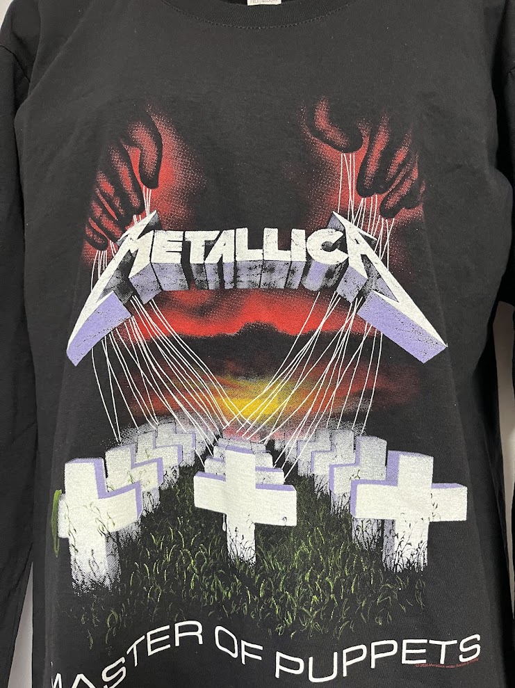 �ں߸�ͭ���METALLICA (�᥿�ꥫ) MASTER OF PUPPETS �֥᥿�롦�ޥ������ץȥ�å� Ĺµ�ԥ���� M������
