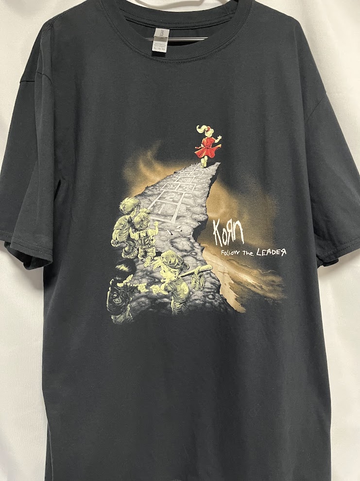 �ں߸ˤ����KORN (������) Follow the Leader �֥ե������������꡼������ T����� XL������