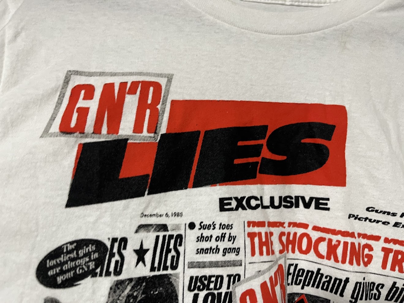 �ں߸ˤ����GUNS N' ROSES (���󥺡�����ɡ���������) GN'R LIES ��GN'R�饤���� T����ġ���� M������