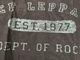 �ں߸ˤ����DEF LEPPARD (�ǥա���ѡ���) COLLEGIATE LOGO �֥��쥸�����ȡ������� �ԥ���� M������