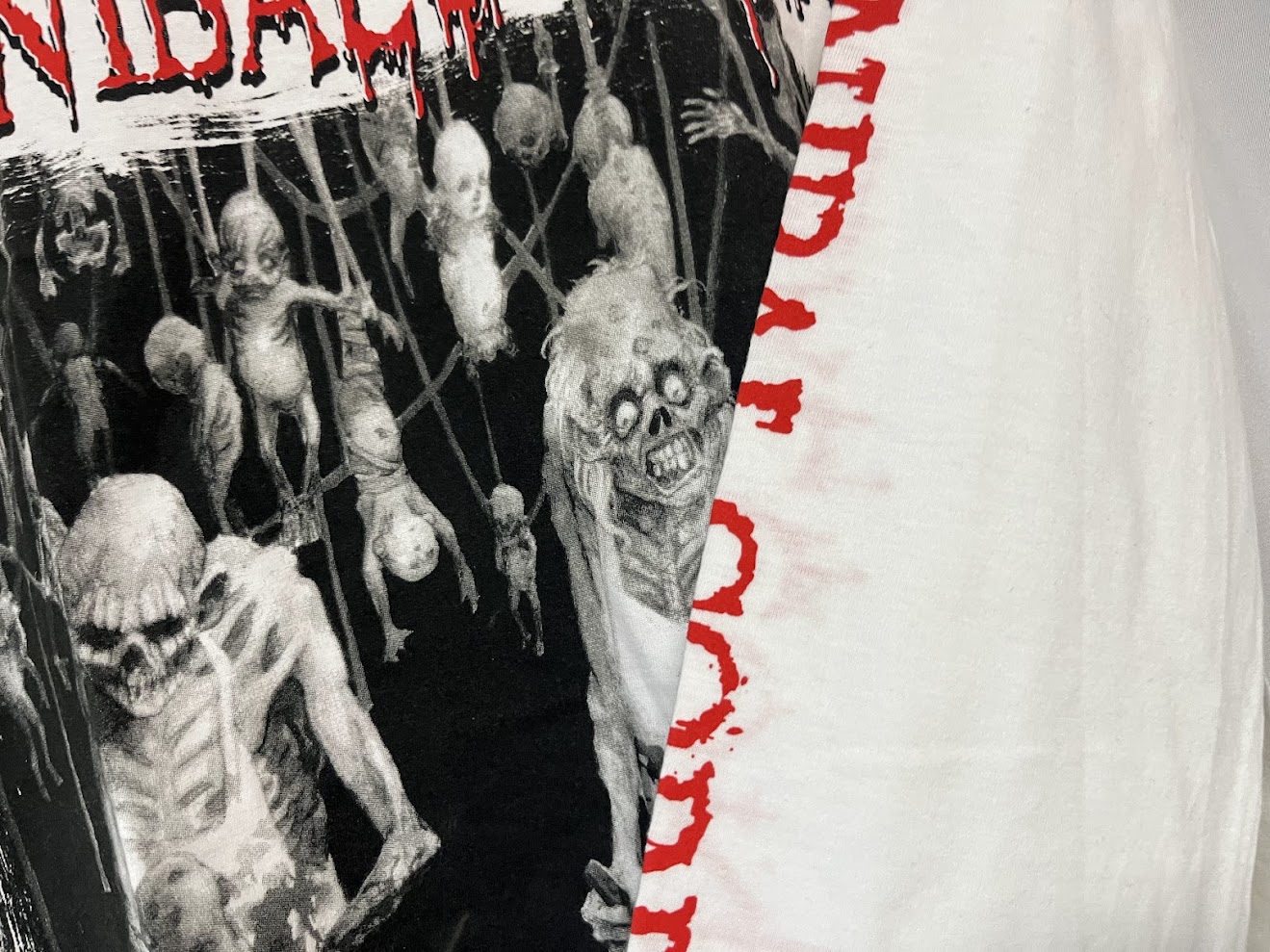 �ں߸ˤ����CANNIBAL CORPSE (����˥Х� �����ץ�) BUTCHERED AT BIRTH �ֻµ����֥å��㡼�ɡ����åȡ��С����� Ĺµ�ԥ���ġ���� M�������ڥ��쥯�����������ƥ��
