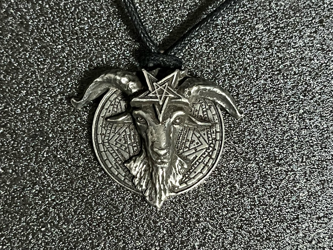 �ں߸ˤ����DIMMU BORGIR (�ǥ��ࡦ�ܥ륮��) Goat �֥����ȡ� �ڥ����ȡڥ��쥯�����������ƥ��