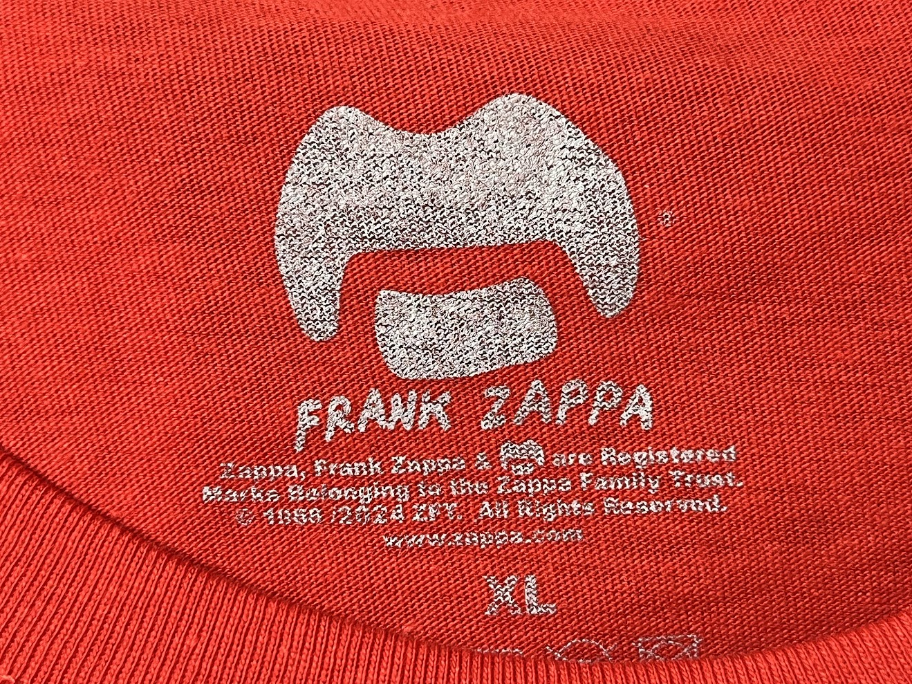 �ں߸ˤ����FRANK ZAPPA (�ե�󥯡����å�) CHUNGA'S REVENGE �֥���󥬤������� T����ġ��֡� XL������
